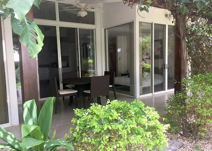 The Breeze & Hotel Tamarindo